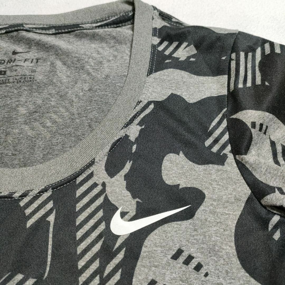 NIKE(ナイキ)のNIKE ナイキ (S)　DRI-FIT　Tシャツ　ロゴマーク レディースのトップス(Tシャツ(半袖/袖なし))の商品写真