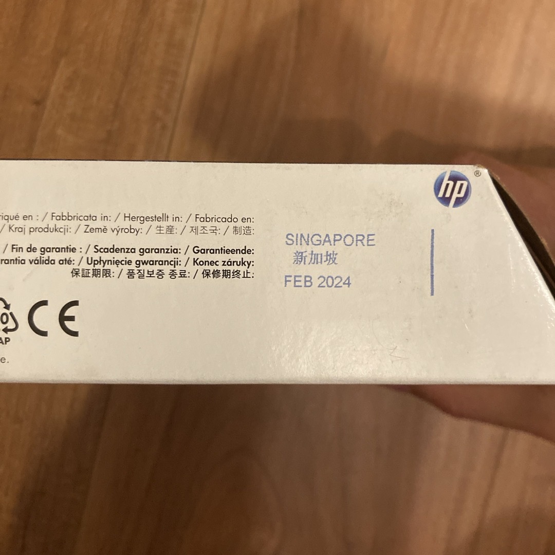 HP(ヒューレットパッカード)のHP インクカートリッジ F9J67A 1色 インテリア/住まい/日用品のオフィス用品(その他)の商品写真