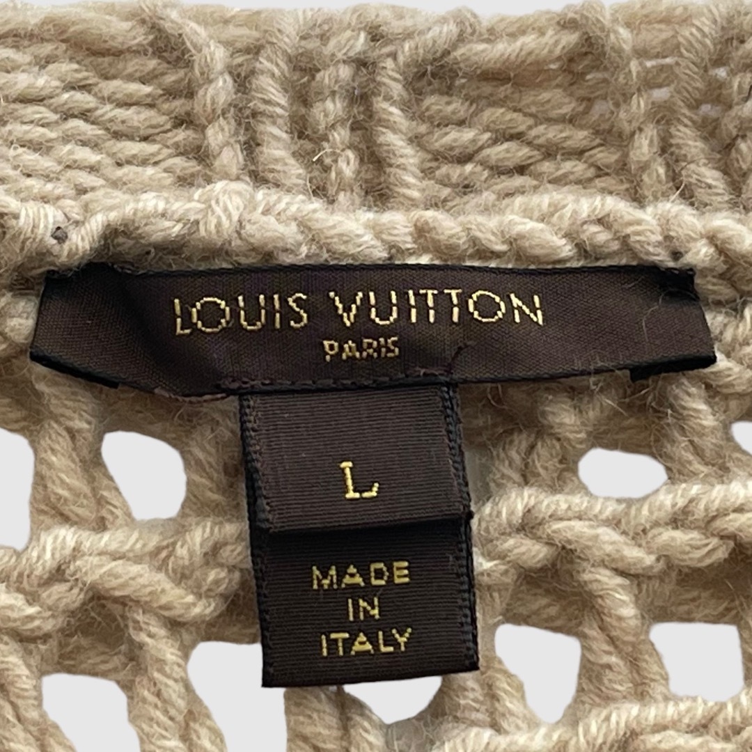 LOUIS VUITTON(ルイヴィトン)のLOUIS VUITTON ルイヴィトン カーディガン ベージュ ショート丈 レディースのトップス(カーディガン)の商品写真