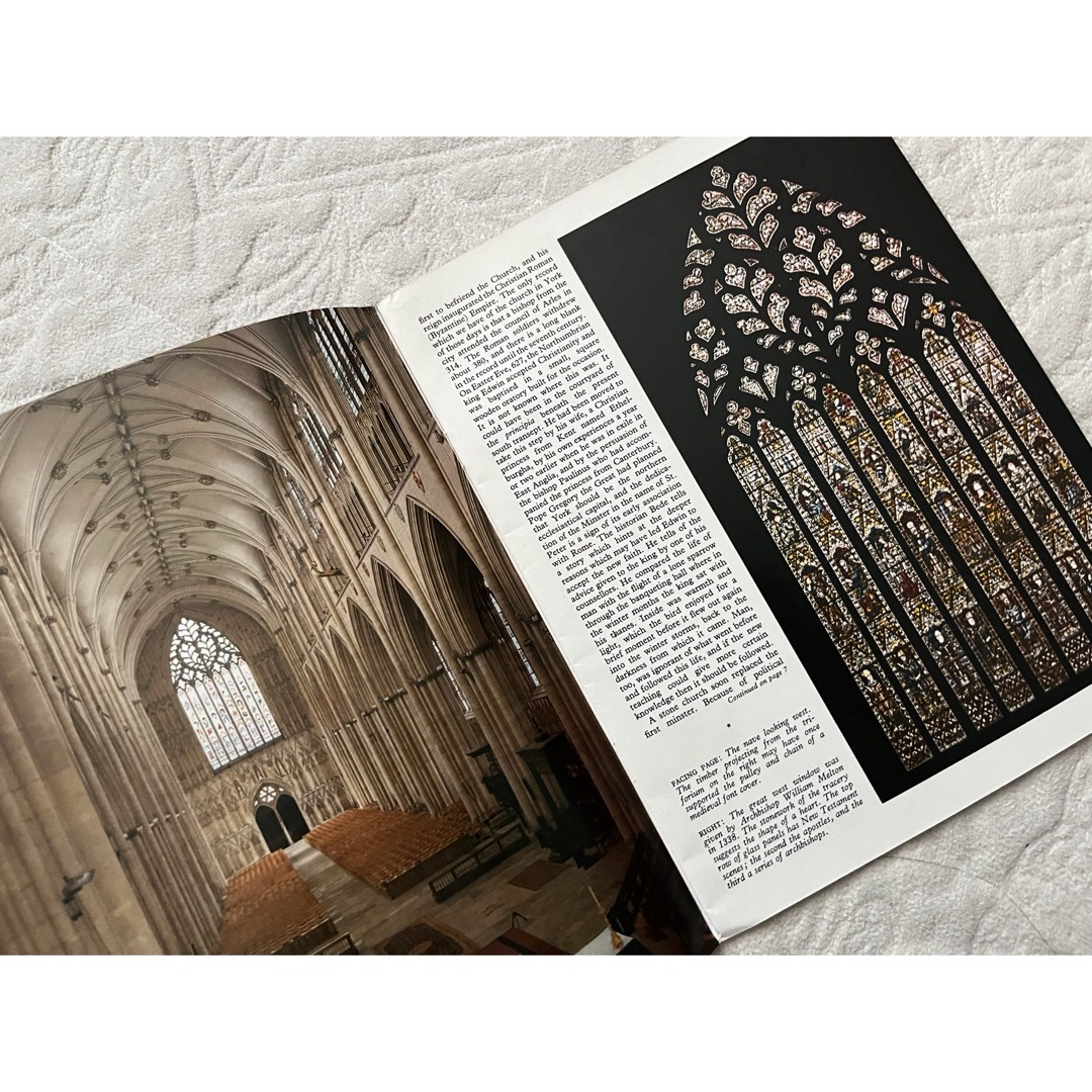 York Minster スーベニアブック　英語版 エンタメ/ホビーの本(地図/旅行ガイド)の商品写真