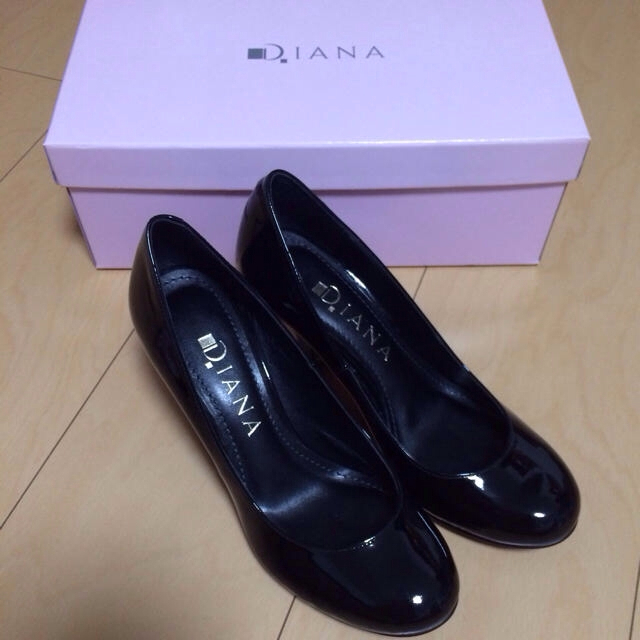 DIANA(ダイアナ)のもんも様  DIANA  21.5 レディースの靴/シューズ(ハイヒール/パンプス)の商品写真