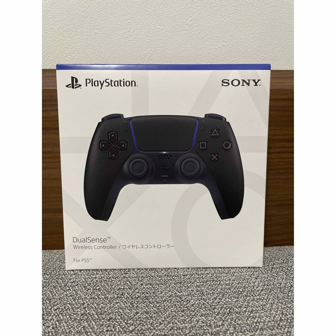 SONY(ソニー)の【新品・未使用】プレイステーション5 純正 ワイヤレス コントローラー ブラック エンタメ/ホビーのゲームソフト/ゲーム機本体(その他)の商品写真