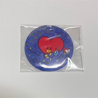 ビーティーイシビル(BT21)のBT21 TATA タタ 缶バッジ(キャラクターグッズ)