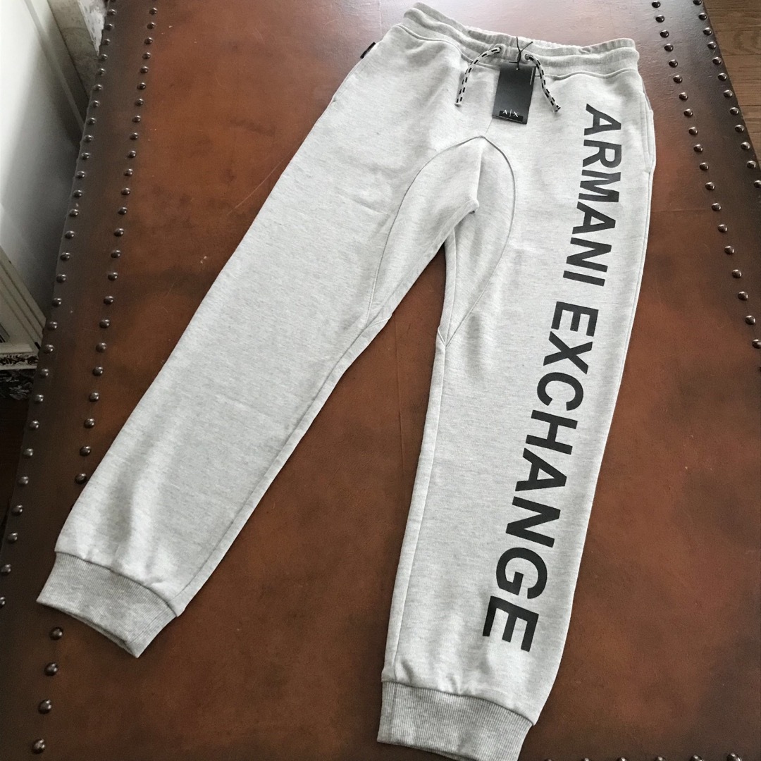 ARMANI EXCHANGE(アルマーニエクスチェンジ)のアルマーニエクスチェンジ A|X ロゴ ジョガーパンツ スエットパンツ １０A  レディースのパンツ(カジュアルパンツ)の商品写真