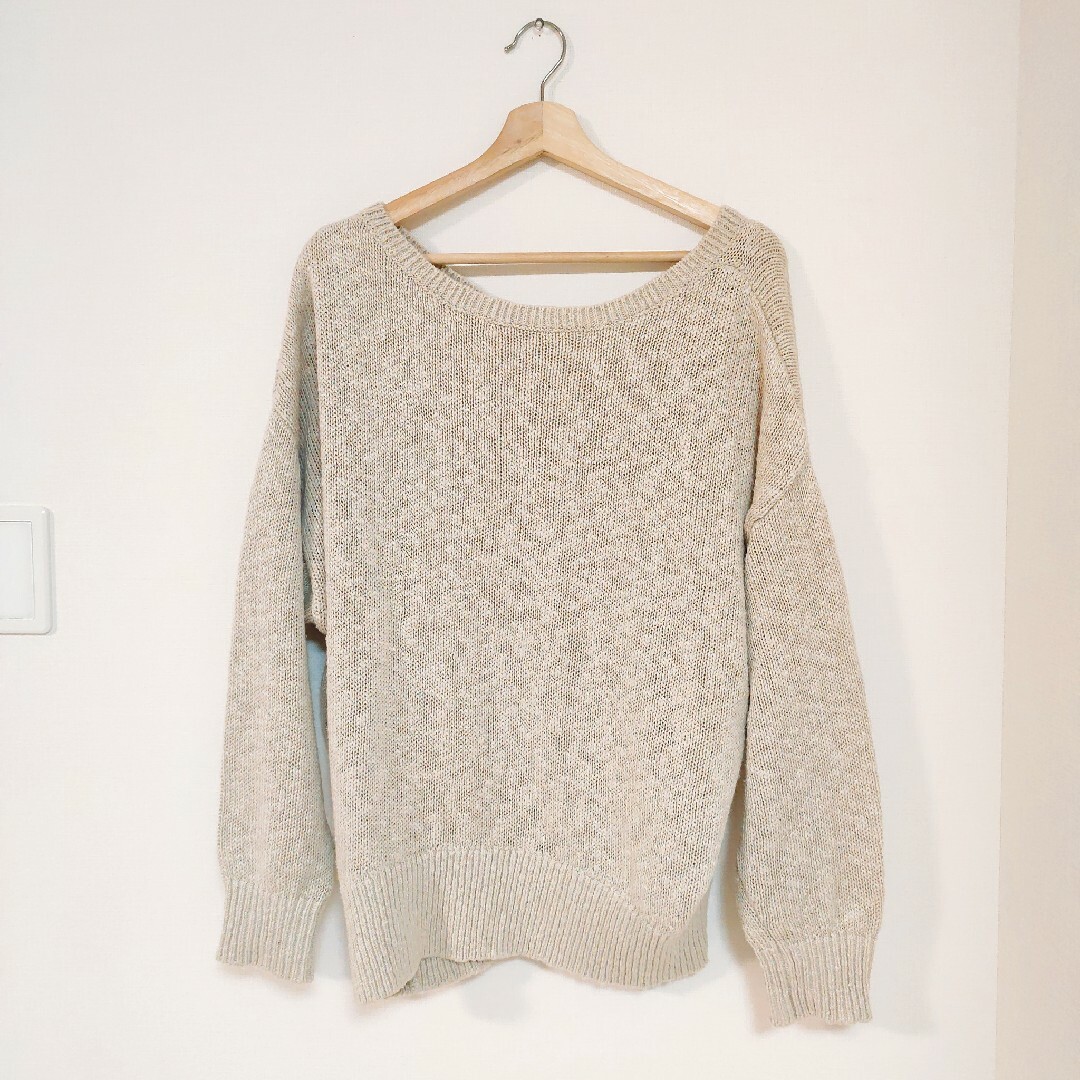 L'Appartement DEUXIEME CLASSE(アパルトモンドゥーズィエムクラス)のL'Appartement  Back V Knit ナチュラル レディースのトップス(ニット/セーター)の商品写真