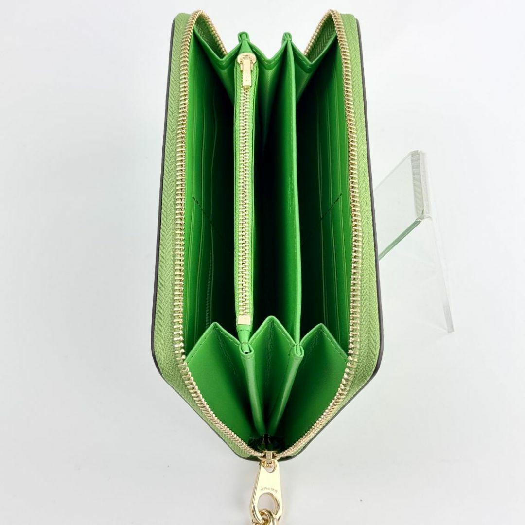 【COACH】アウトレット コーチ ラウンドジップ シグネチャー 長財布 緑 レディースのファッション小物(財布)の商品写真
