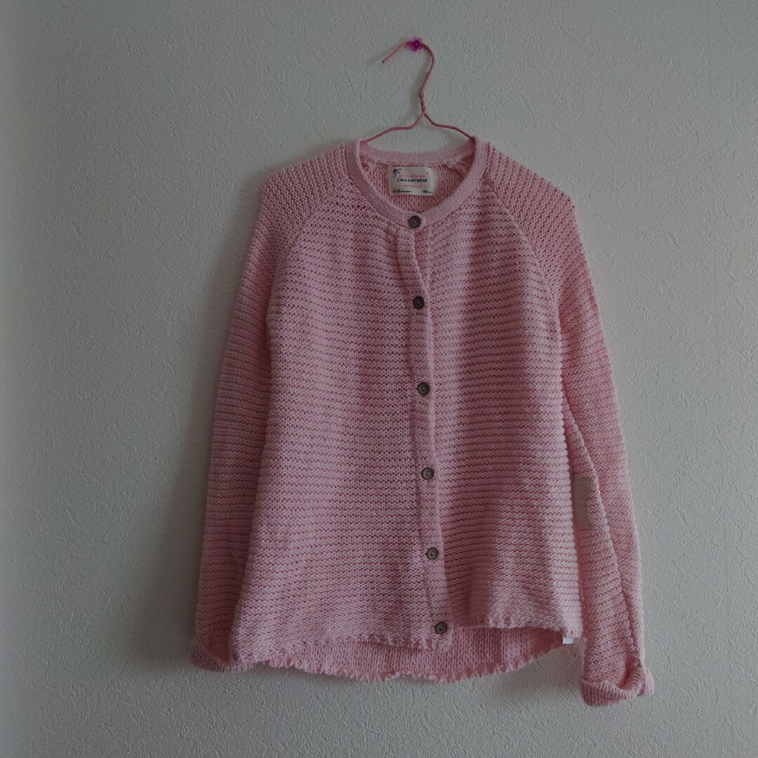 ZARA(ザラ)のZARAKIDS ピンク カーディガン 140cm キッズ/ベビー/マタニティのキッズ服女の子用(90cm~)(カーディガン)の商品写真