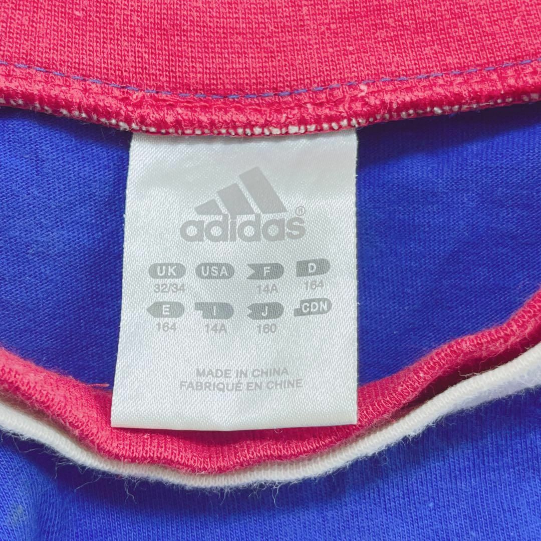 adidas(アディダス)のアディダス　ロゴプリント半袖Tシャツ【160】トリコカラー　子供服 キッズ/ベビー/マタニティのキッズ服女の子用(90cm~)(Tシャツ/カットソー)の商品写真