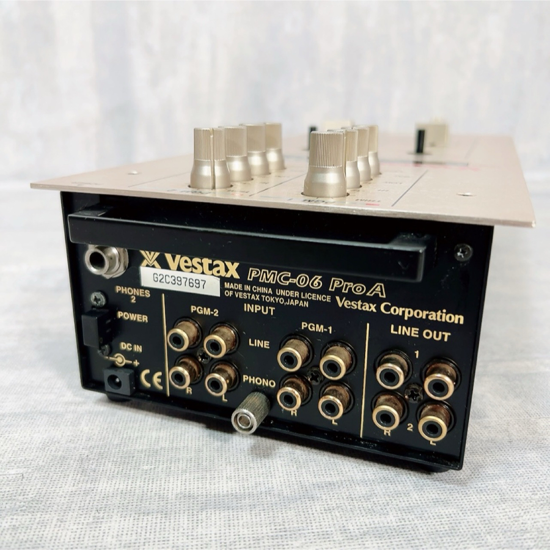 Vestax(ベスタクス)のZ040 名機 VESTAX PMC-06 ProA DJ機材 アナログミキサー 楽器のDJ機器(DJミキサー)の商品写真