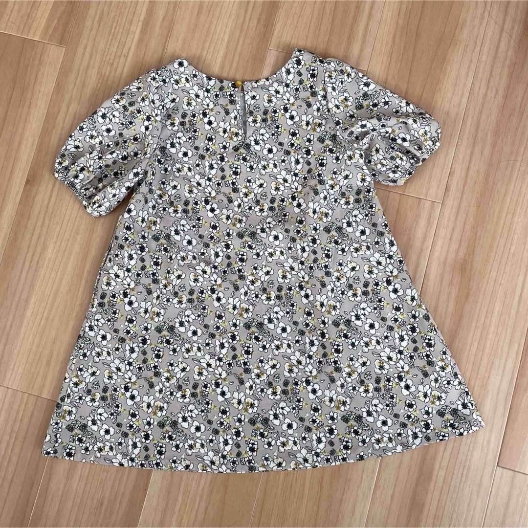 COMME CA ISM(コムサイズム)のコムサイズム 花柄ワンピース 100cm キッズ/ベビー/マタニティのキッズ服女の子用(90cm~)(ワンピース)の商品写真