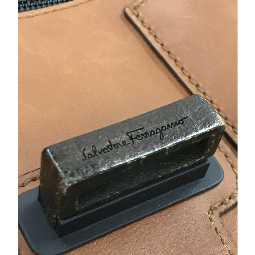 Salvatore Ferragamo(サルヴァトーレフェラガモ)のサルバトーレフェラガモ ショルダーバッグ 肩掛け レディース レディースのバッグ(ショルダーバッグ)の商品写真