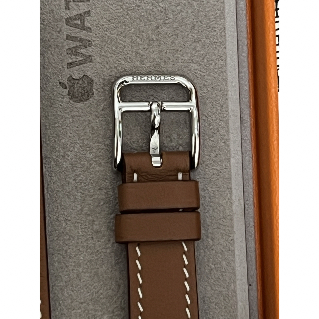 Hermes(エルメス)の超美品 Apple Watch HERMESドゥブルトゥールゴールド レディースのファッション小物(腕時計)の商品写真