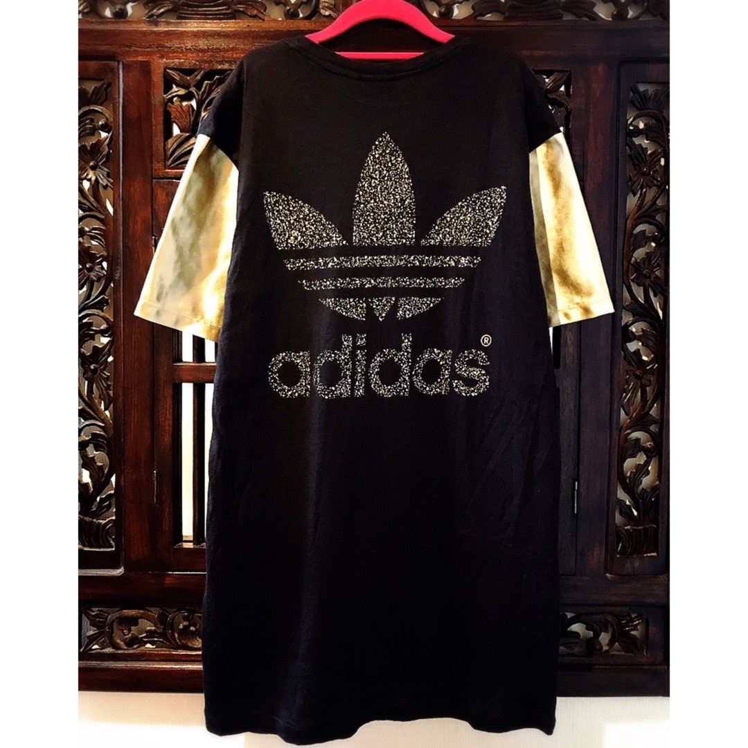 adidas(アディダス)のアディダス オリジナルス ゴールド 金 Tシャツ ワンピース ジャージ 縁起物 レディースのトップス(Tシャツ(半袖/袖なし))の商品写真