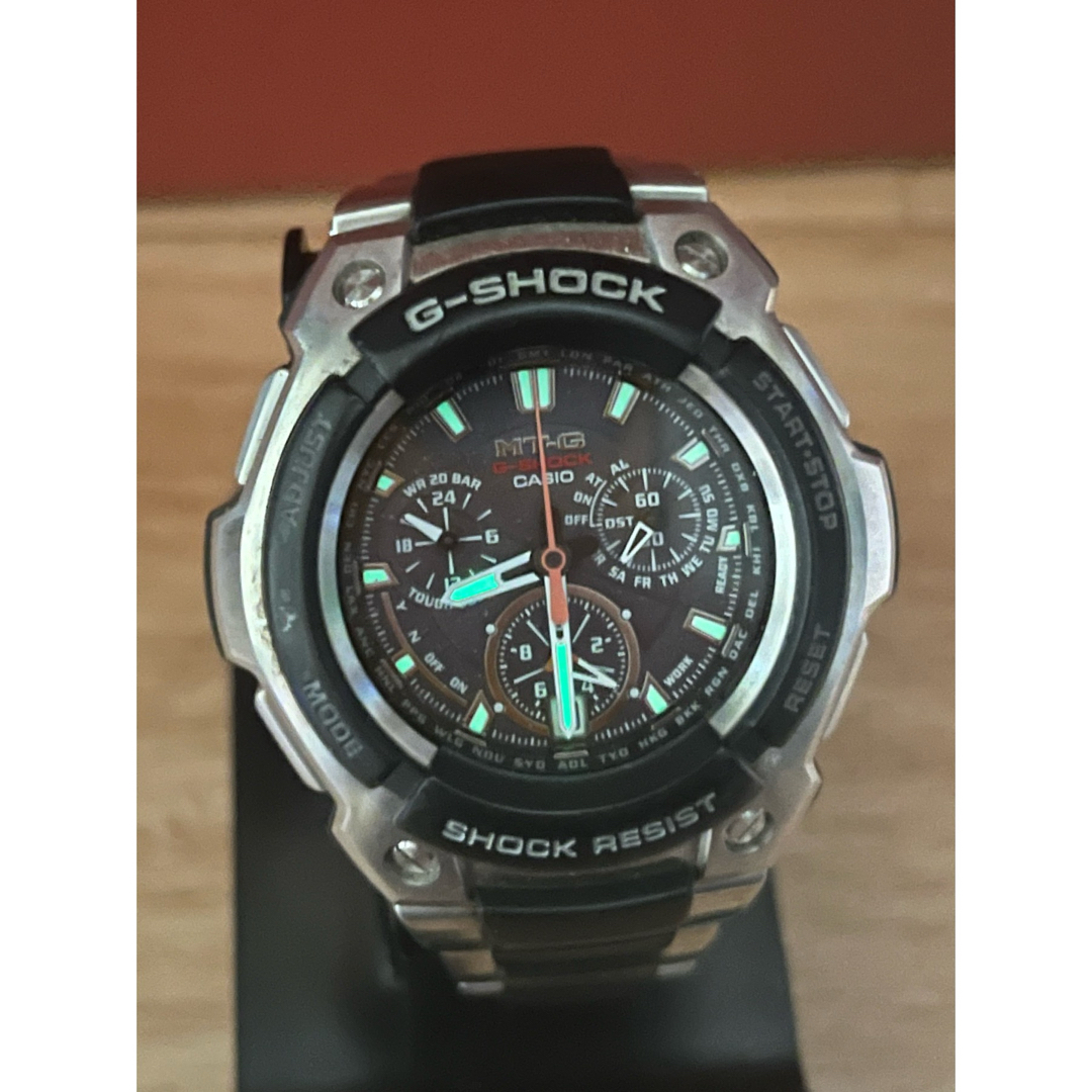 G-SHOCK(ジーショック)のCASIO G-SHOCK  MTG  ソーラー電波 メタルコンポジットバンド メンズの時計(腕時計(アナログ))の商品写真