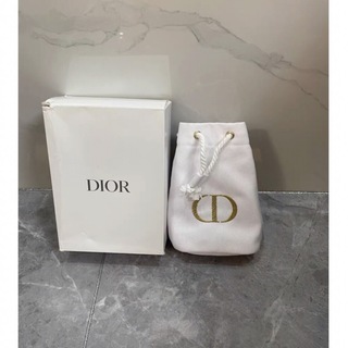 Christian Dior - 【Dior】ノベルティ巾着ポーチ ホワイト  新品未使用