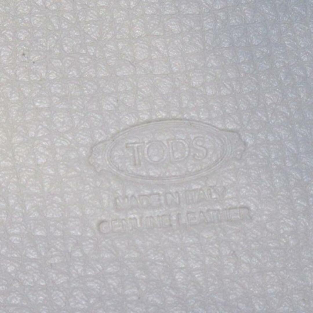 TOD'S(トッズ)のTOD'S(トッズ) トートバッグ美品  バケットバッグ マイクロ XAWAOZ60301QDSB015 白 巾着型 レザー レディースのバッグ(トートバッグ)の商品写真