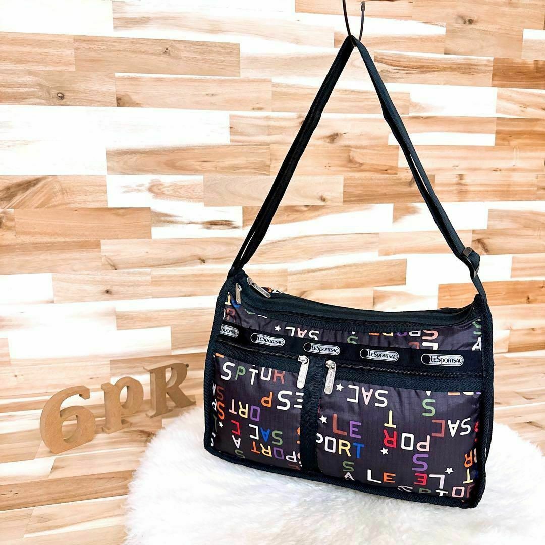 LeSportsac(レスポートサック)の【レスポートサック】ブランド ネーム ロゴ ショルダーバッグ 茶×カラフル レディースのバッグ(ショルダーバッグ)の商品写真