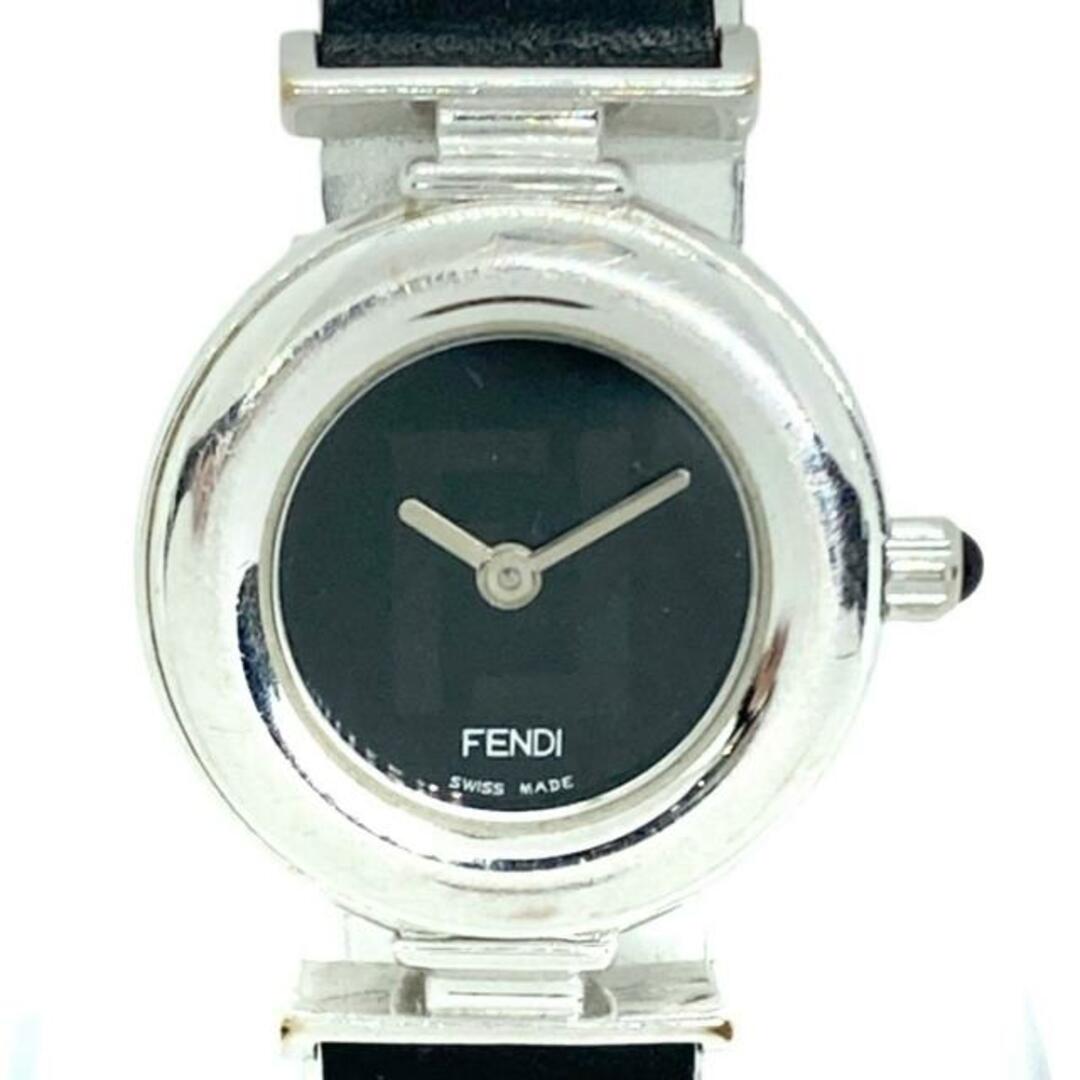 FENDI(フェンディ)のFENDI(フェンディ) 腕時計美品  - 320L レディース 社外ベルト 黒×ダークグレー レディースのファッション小物(腕時計)の商品写真