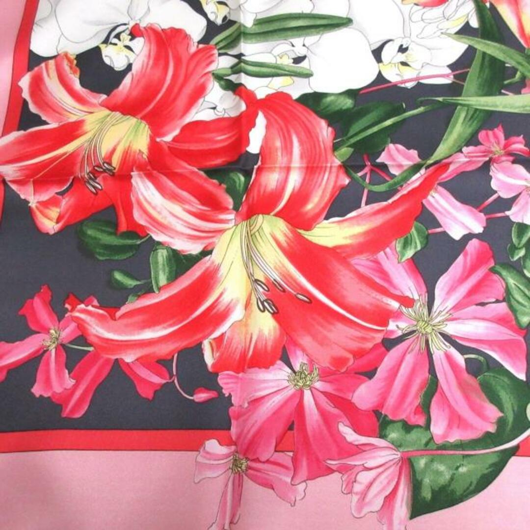 VALENTINO(ヴァレンティノ)のVALENTINO(バレンチノ) スカーフ新品同様  - ライトピンク×ダークグレー×マルチ 花柄 レディースのファッション小物(バンダナ/スカーフ)の商品写真