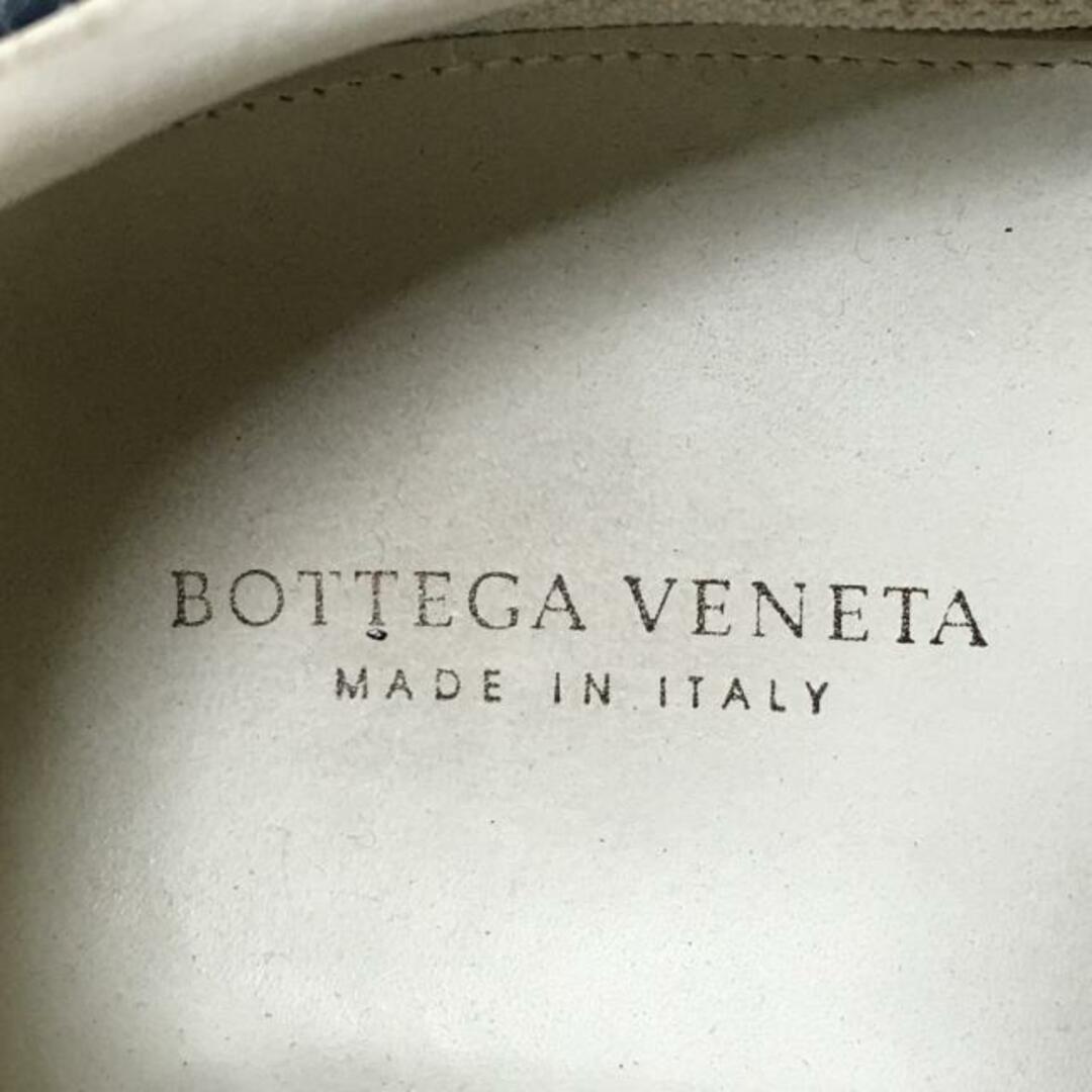 Bottega Veneta(ボッテガヴェネタ)のBOTTEGA VENETA(ボッテガヴェネタ) スリッポン 43 メンズ - ネイビー レザー メンズの靴/シューズ(スリッポン/モカシン)の商品写真