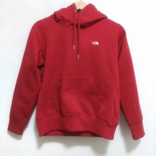 ザノースフェイス(THE NORTH FACE)のTHE NORTH FACE(ノースフェイス) パーカー サイズS レディース美品  - レッド 長袖/プルオーバー(パーカー)