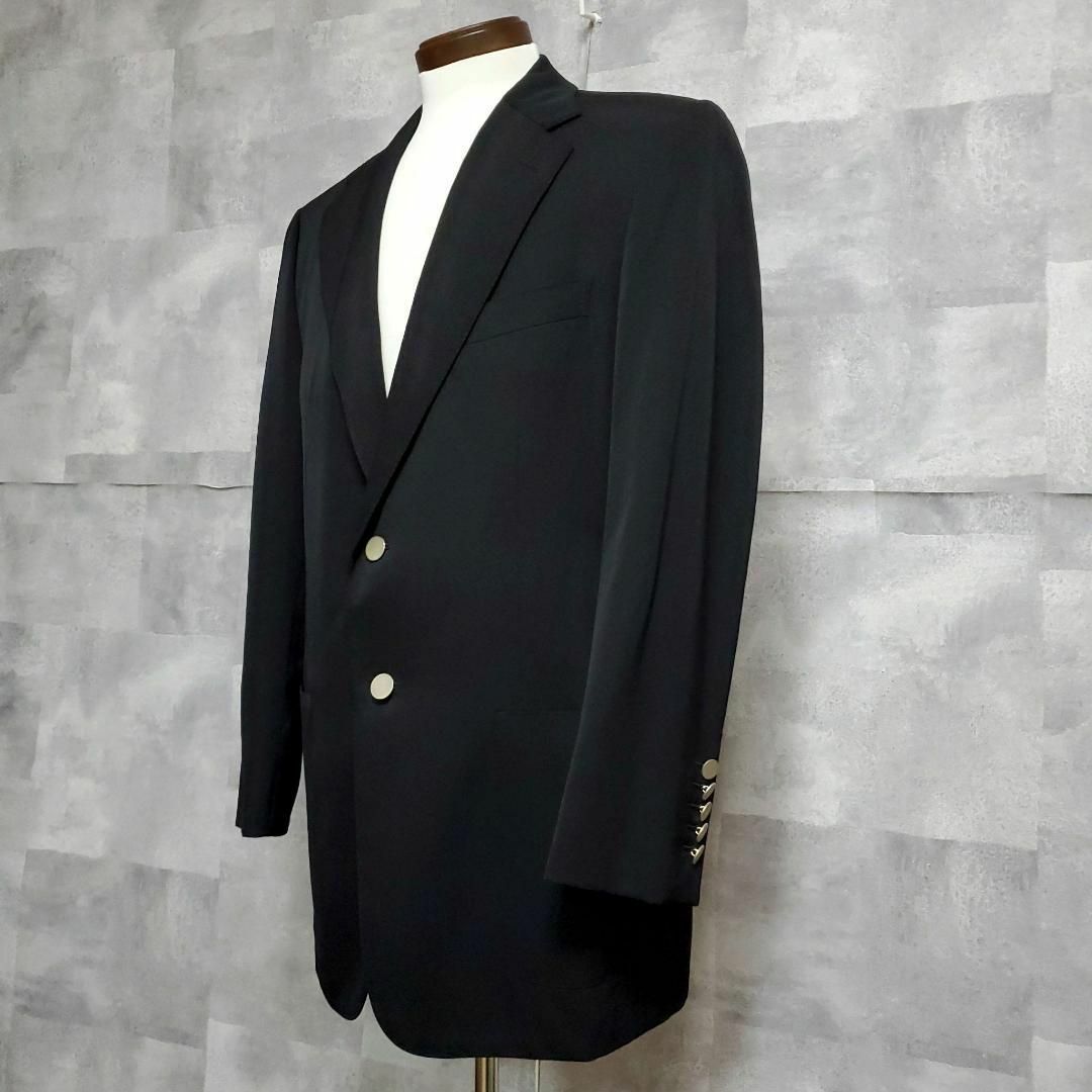 Gucci(グッチ)の極美品 XL グッチ 背抜き ウール100 ジャケット 黒 金ボタン イタリア製 メンズのジャケット/アウター(テーラードジャケット)の商品写真