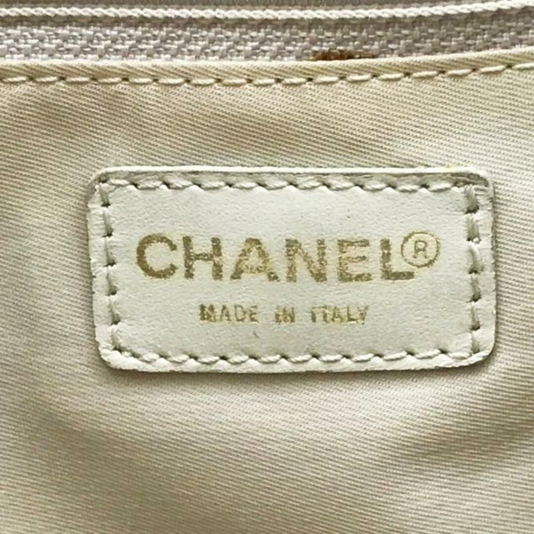 CHANEL(シャネル)のCHANEL(シャネル) トートバッグ ニュートラベルライントートMM ライトピンク×白 ジャガード×レザー レディースのバッグ(トートバッグ)の商品写真