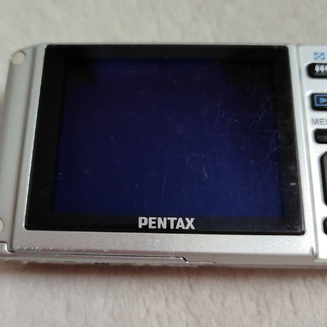 PENTAX デジタルカメラ Optio W60 CORAL PINK スマホ/家電/カメラのカメラ(コンパクトデジタルカメラ)の商品写真