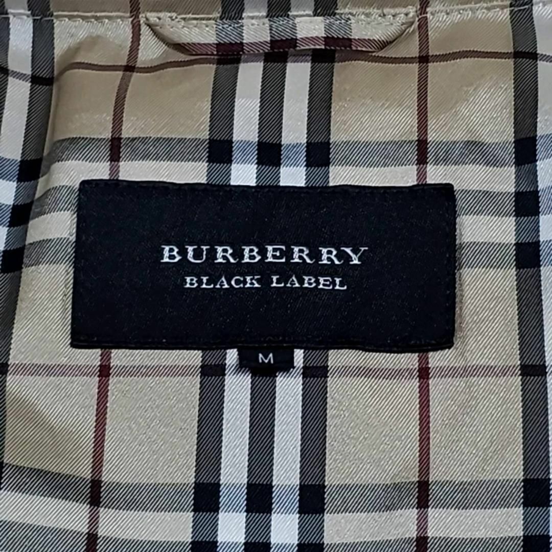 BURBERRY BLACK LABEL(バーバリーブラックレーベル)の美品 M バーバリーブラックレーベル ベロア ダウン コート 黒 ファー フード メンズのジャケット/アウター(ダウンジャケット)の商品写真