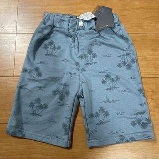 新品✴️しまむら✩.*˚ハーフパンツ130 ヤシの木