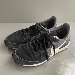 ナイキ(NIKE)の【 NIKE 】 ナイキ　インターナショナリスト　24.5cm ブラック(スニーカー)