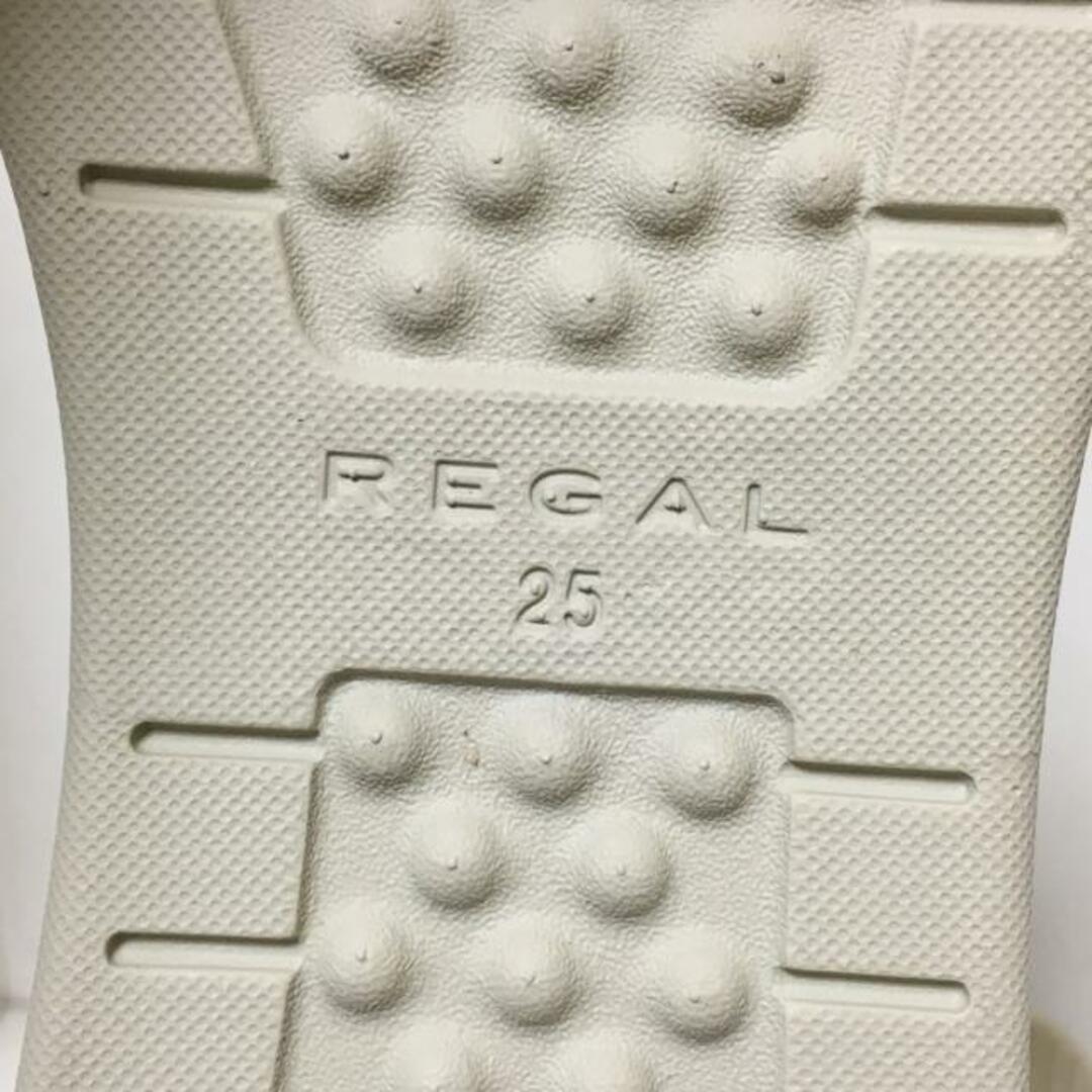 REGAL(リーガル)のREGAL(リーガル) スリッポン 25 メンズ - ダークグレー×イエローグリーン スエード メンズの靴/シューズ(スリッポン/モカシン)の商品写真