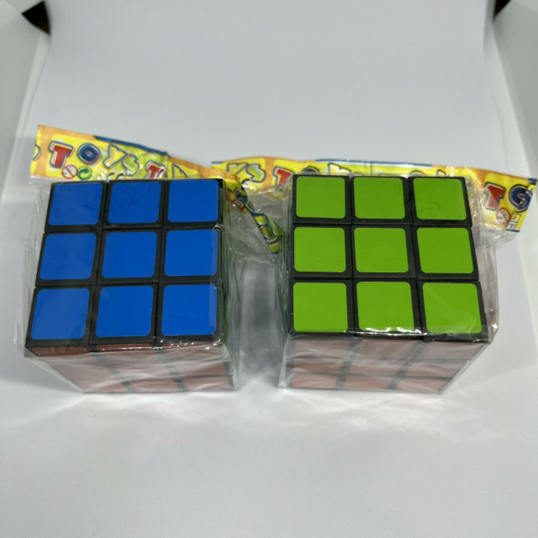 ルービックキューブ 3×3×3 脳トレ 知育玩具 2個 暇つぶし ストレス解消 エンタメ/ホビーのおもちゃ/ぬいぐるみ(その他)の商品写真