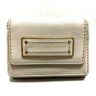 MARC BY MARC JACOBS - MARC BY MARC JACOBS(マークバイマークジェイコブス) Wホック財布 ベージュ ロゴプレート レザー