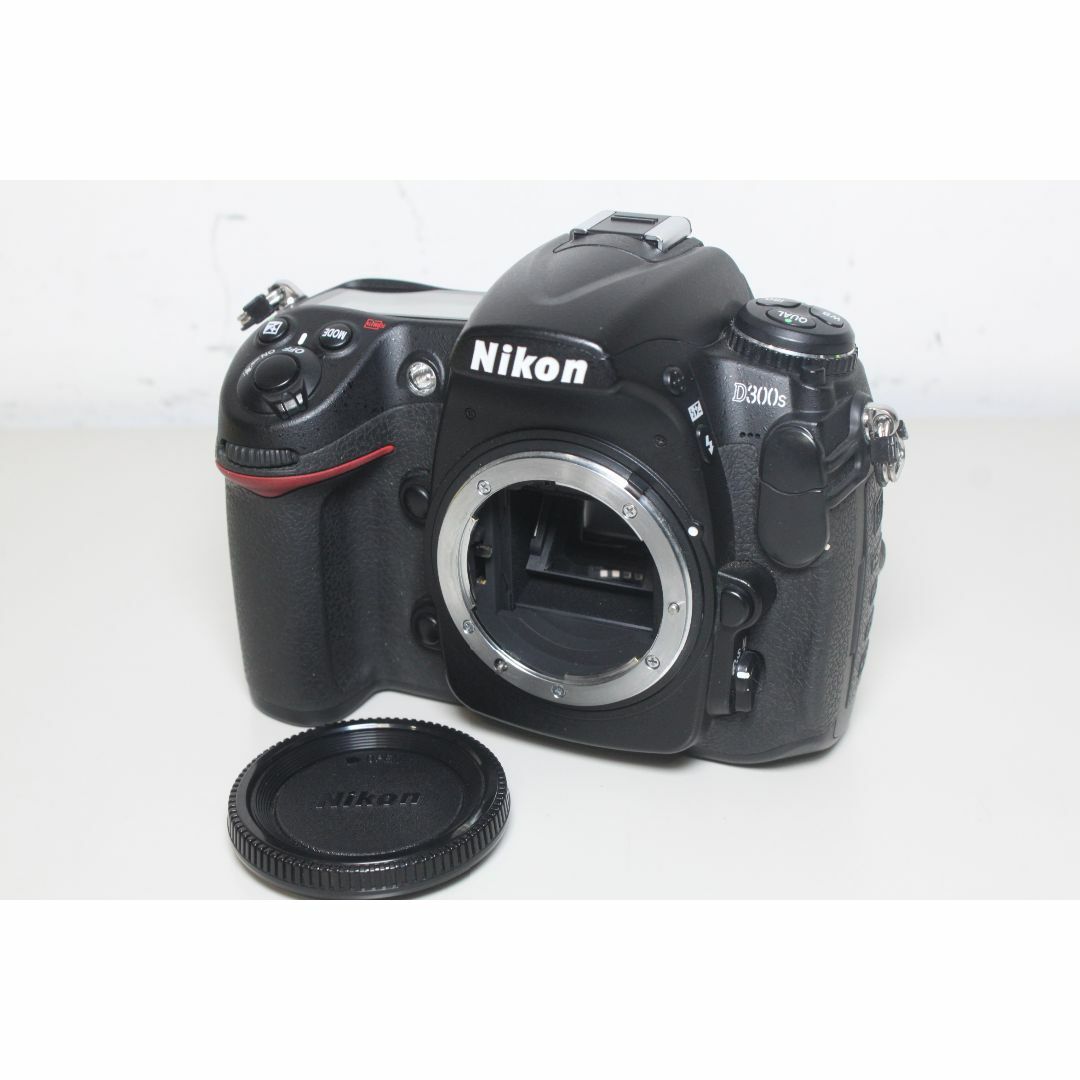Nikon(ニコン)のNikon/D300S/ボディ/デジタル一眼 ④ スマホ/家電/カメラのカメラ(デジタル一眼)の商品写真