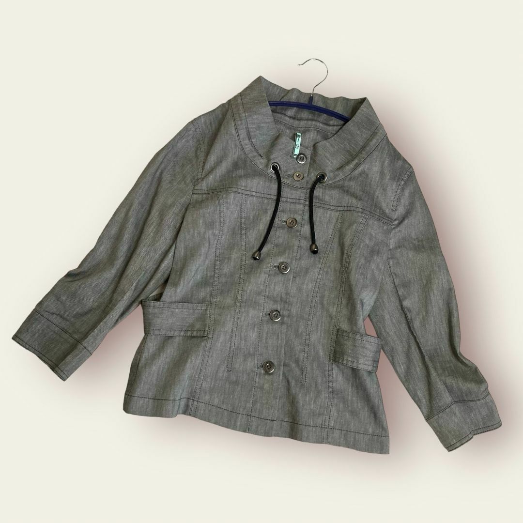 自由区(ジユウク)の美品　自由区　レディース トップス シャツ ジャケット　40　L　長袖　グレー系 レディースのジャケット/アウター(その他)の商品写真