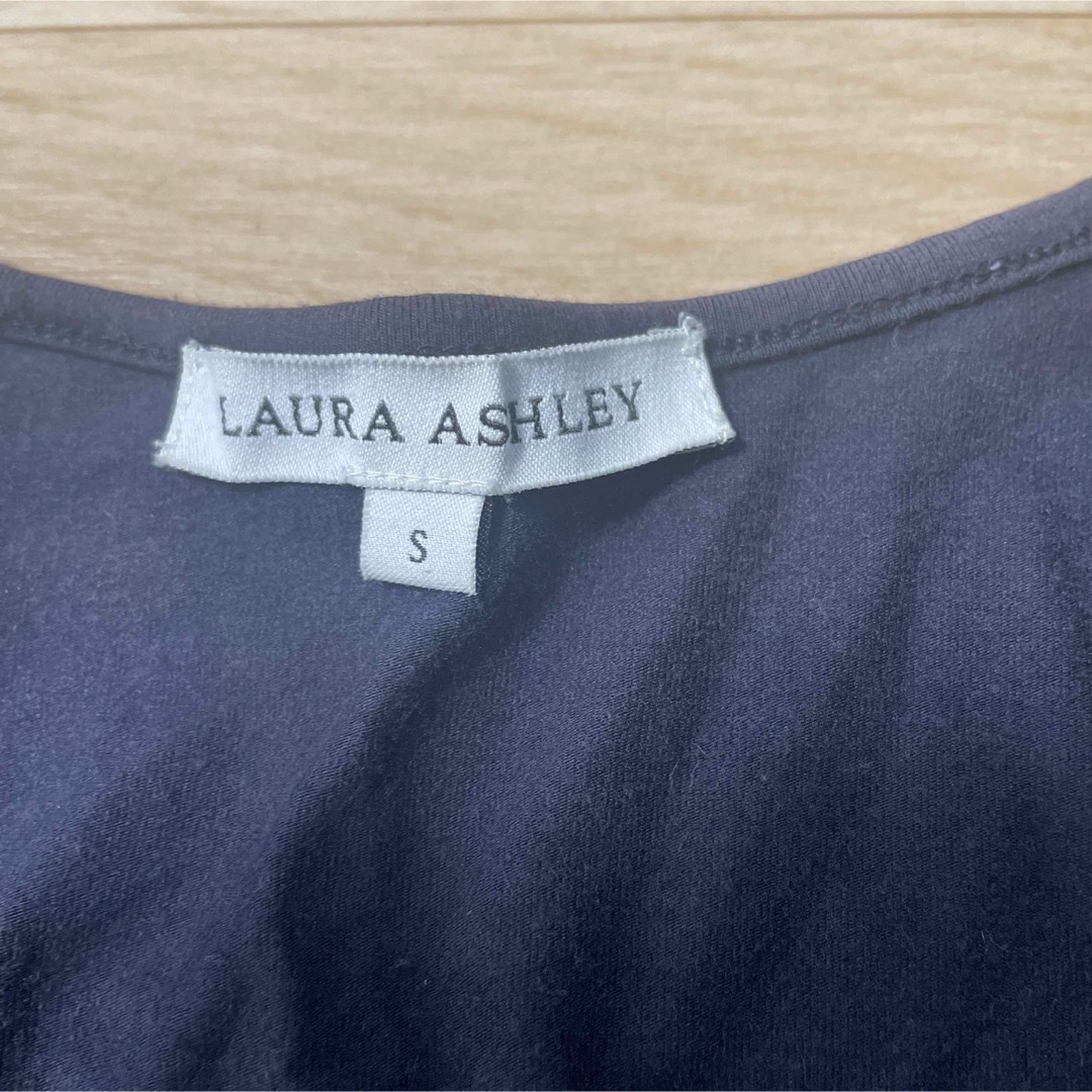 LAURA ASHLEY(ローラアシュレイ)のローラアシュレイカシュクールカットソー レディースのトップス(カットソー(半袖/袖なし))の商品写真