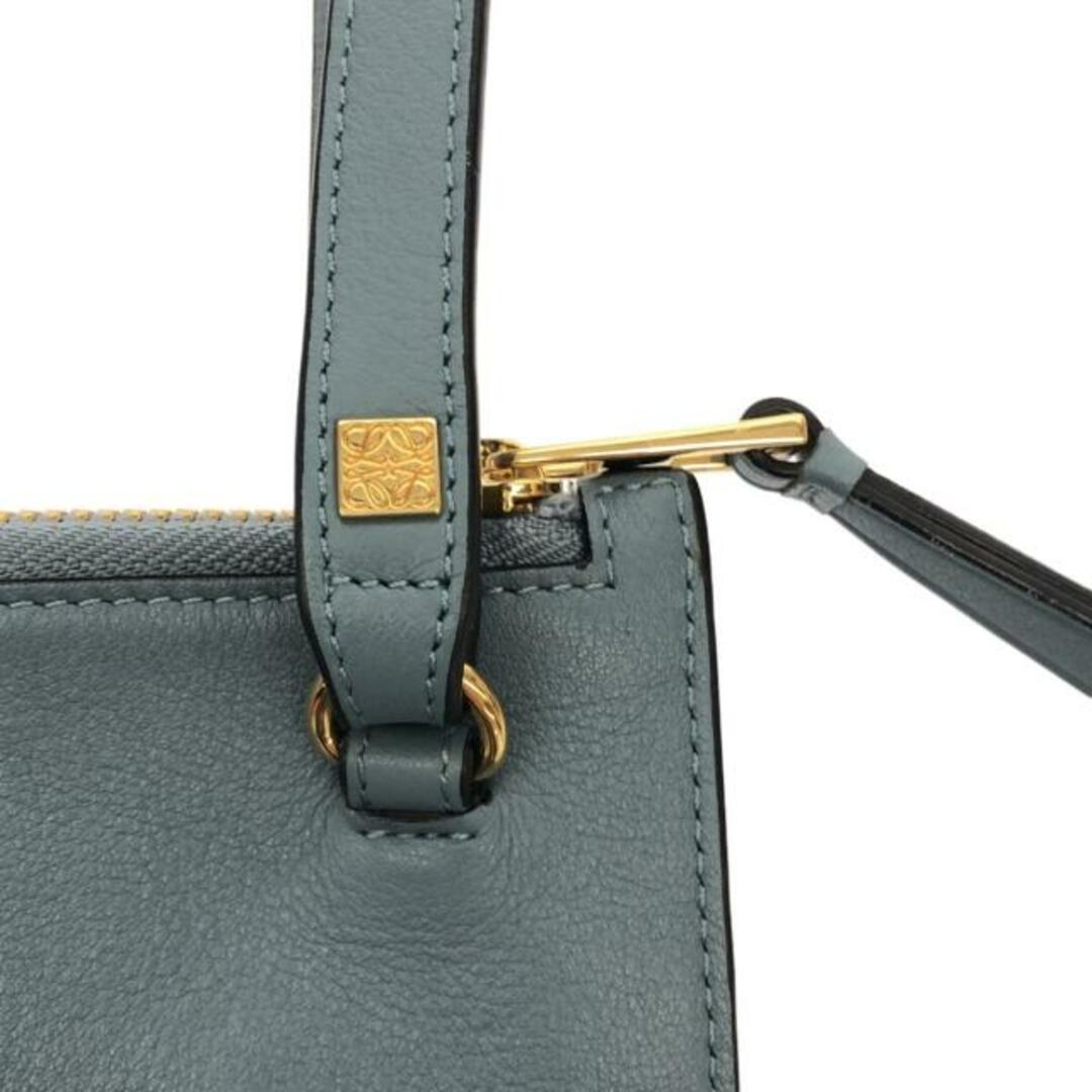 LOEWE(ロエベ)のLOEWE(ロエベ) クラッチバッグ パズル 122.30DR53 ブルー×ライトブルー×ブルーグレー ストラップ着脱可 レザー レディースのバッグ(クラッチバッグ)の商品写真