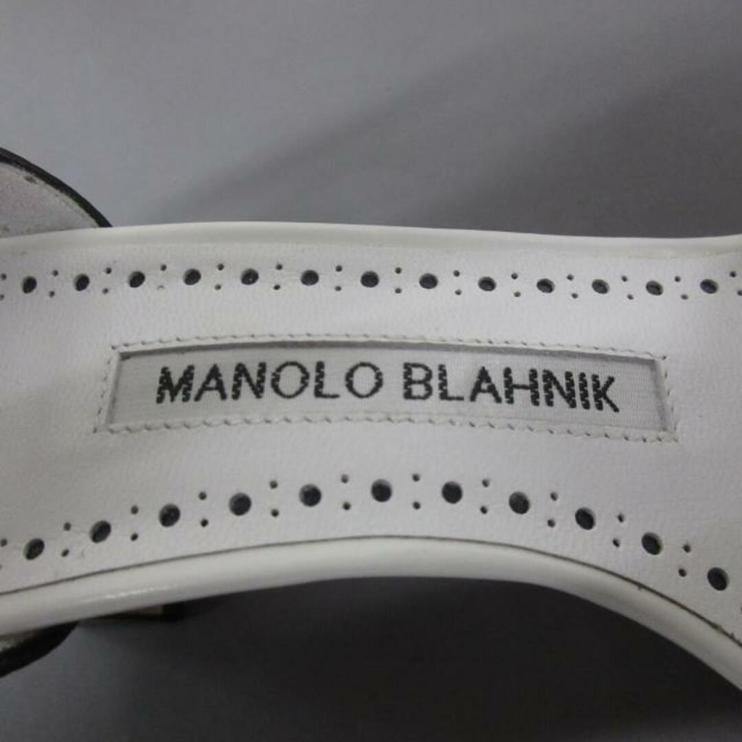 MANOLO BLAHNIK(マノロブラニク)のMANOLO BLAHNIK(マノロブラニク) サンダル 34　1/2 - 黒×白×ダークネイビー レザー×エナメル（レザー） レディースの靴/シューズ(サンダル)の商品写真