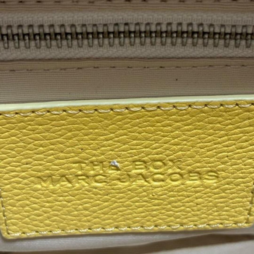 MARC JACOBS(マークジェイコブス)のMARC JACOBS(マークジェイコブス) ハンドバッグ美品  テクスチャードボックス M0016218 イエロー×白×マルチ ストラップ着脱可 レザー レディースのバッグ(ハンドバッグ)の商品写真