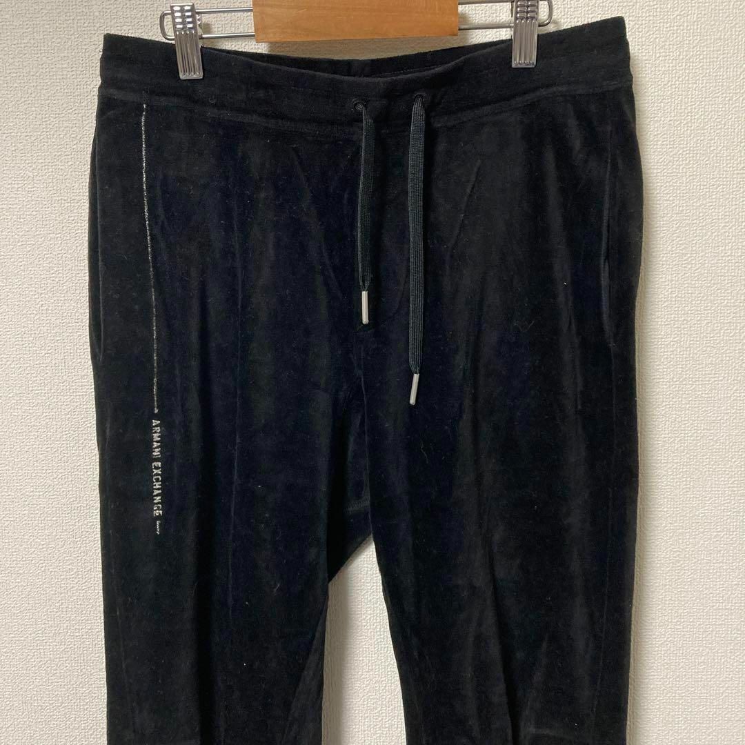 ARMANI EXCHANGE(アルマーニエクスチェンジ)のARMANI EXCHANGE アルマーニ　パンツ　ベロア　ブラック　黒　XS メンズのパンツ(その他)の商品写真