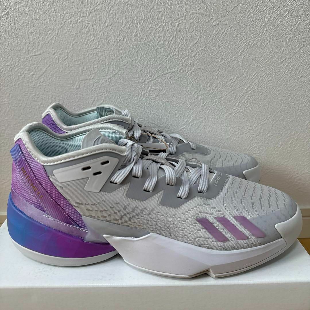 adidas(アディダス)の新品　adidas D.O.N.Issue4 メンズ　バスケ　バッシュ　26.5 スポーツ/アウトドアのスポーツ/アウトドア その他(バスケットボール)の商品写真