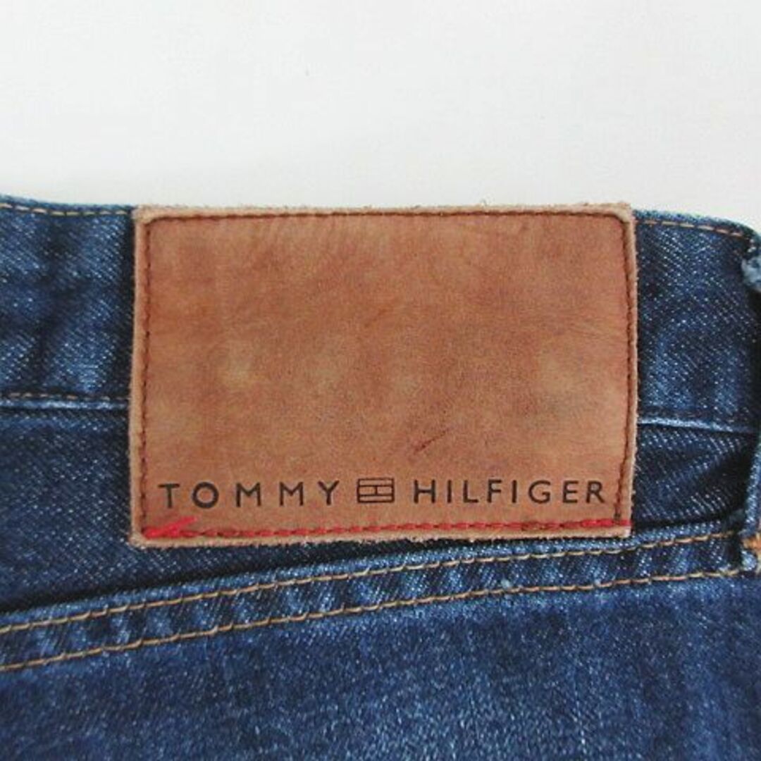 TOMMY HILFIGER(トミーヒルフィガー)のトミーヒルフィガー デニム ジーンズ テーパード ユーズド加工 L インディゴ メンズのパンツ(デニム/ジーンズ)の商品写真