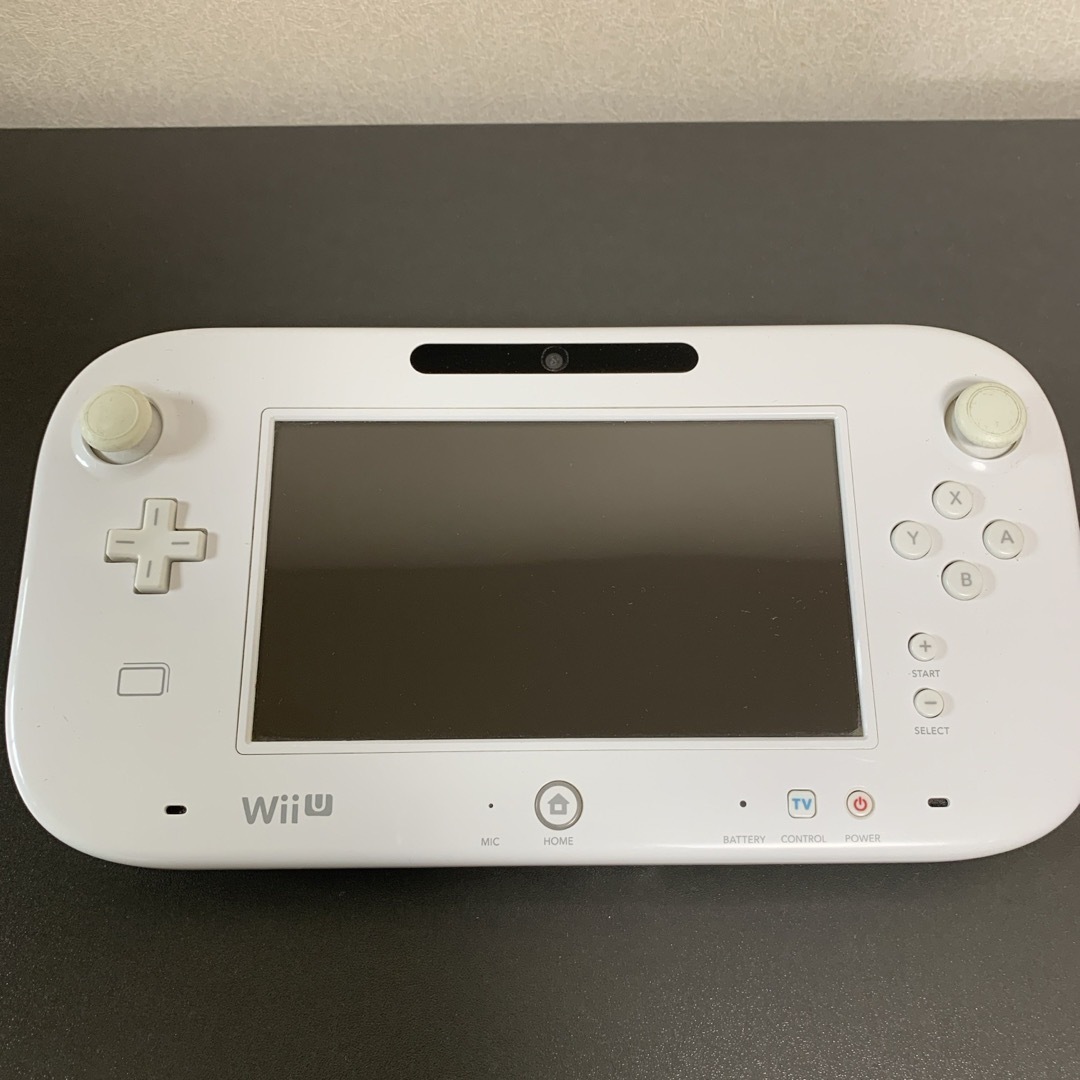 任天堂(ニンテンドウ)のWiiU ゲームパッドのみ　白 エンタメ/ホビーのゲームソフト/ゲーム機本体(家庭用ゲーム機本体)の商品写真