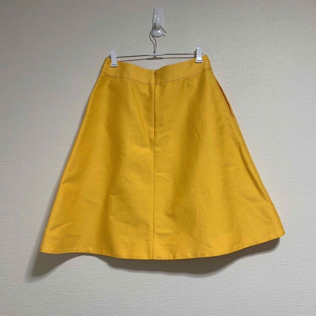 23区(ニジュウサンク)のボックスプリーツスカート レディースのスカート(ひざ丈スカート)の商品写真
