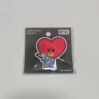 ビーティーイシビル(BT21)のBT21 TATA タタ 刺繍ピンバッジ(キャラクターグッズ)