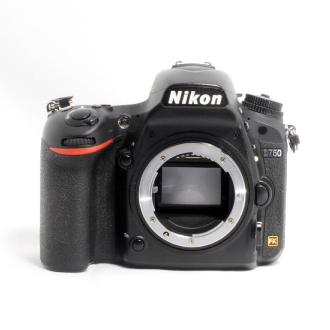 Nikon(ニコン)の❤ダブルレンズ❤ NikonD750 ❤初心者おすすめ❤一眼レフ❤ スマホ/家電/カメラのカメラ(デジタル一眼)の商品写真