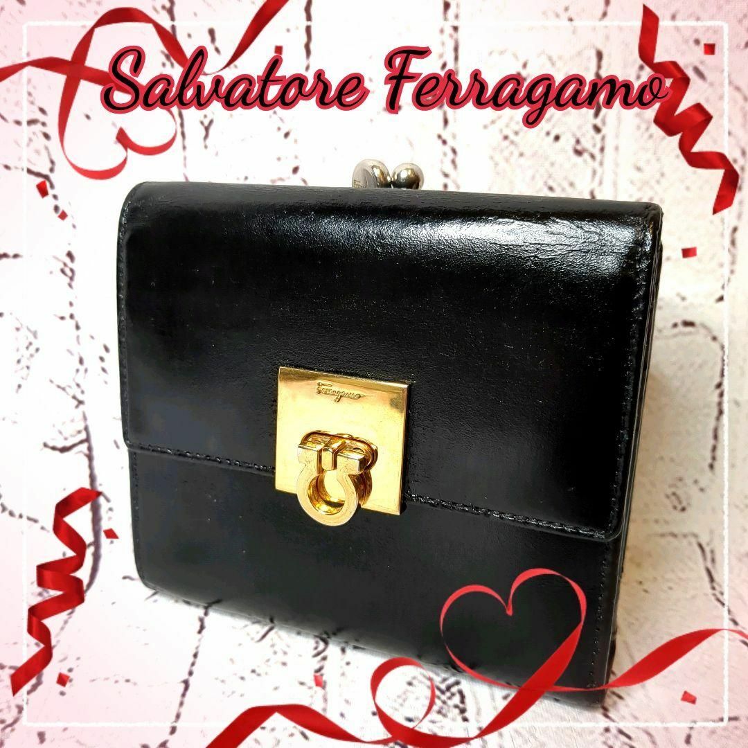 Salvatore Ferragamo(サルヴァトーレフェラガモ)の【美品】フェラガモ 三つ折り財布 ガンチーニ ゴールド金具 レザー／ブラック レディースのファッション小物(財布)の商品写真