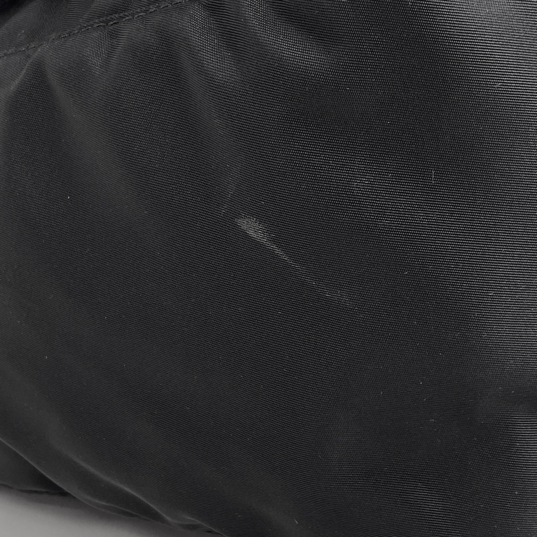 PRADA(プラダ)のプラダ ロゴプレート ショルダーバッグ レディース 【中古】 レディースのバッグ(ショルダーバッグ)の商品写真
