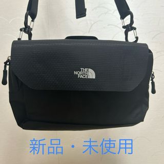 ザノースフェイス(THE NORTH FACE)の【未使用】ザ・ノース・フェイス ショルダーバッグ マップケース　ブラック(ショルダーバッグ)